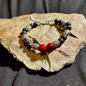Men's Black and Red Beaded Bracelet